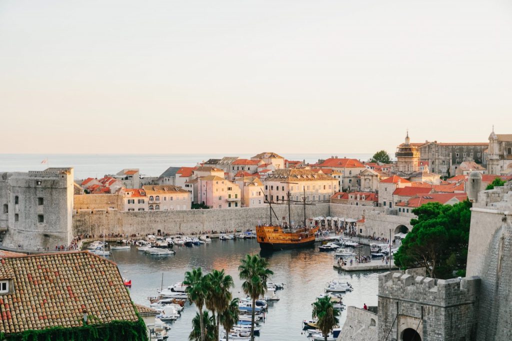 Czarter jachtów w Chorwacji – sposób na aktywny wypoczynek